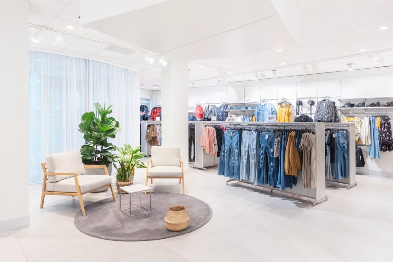 H&M - Lausanne - Coin attente